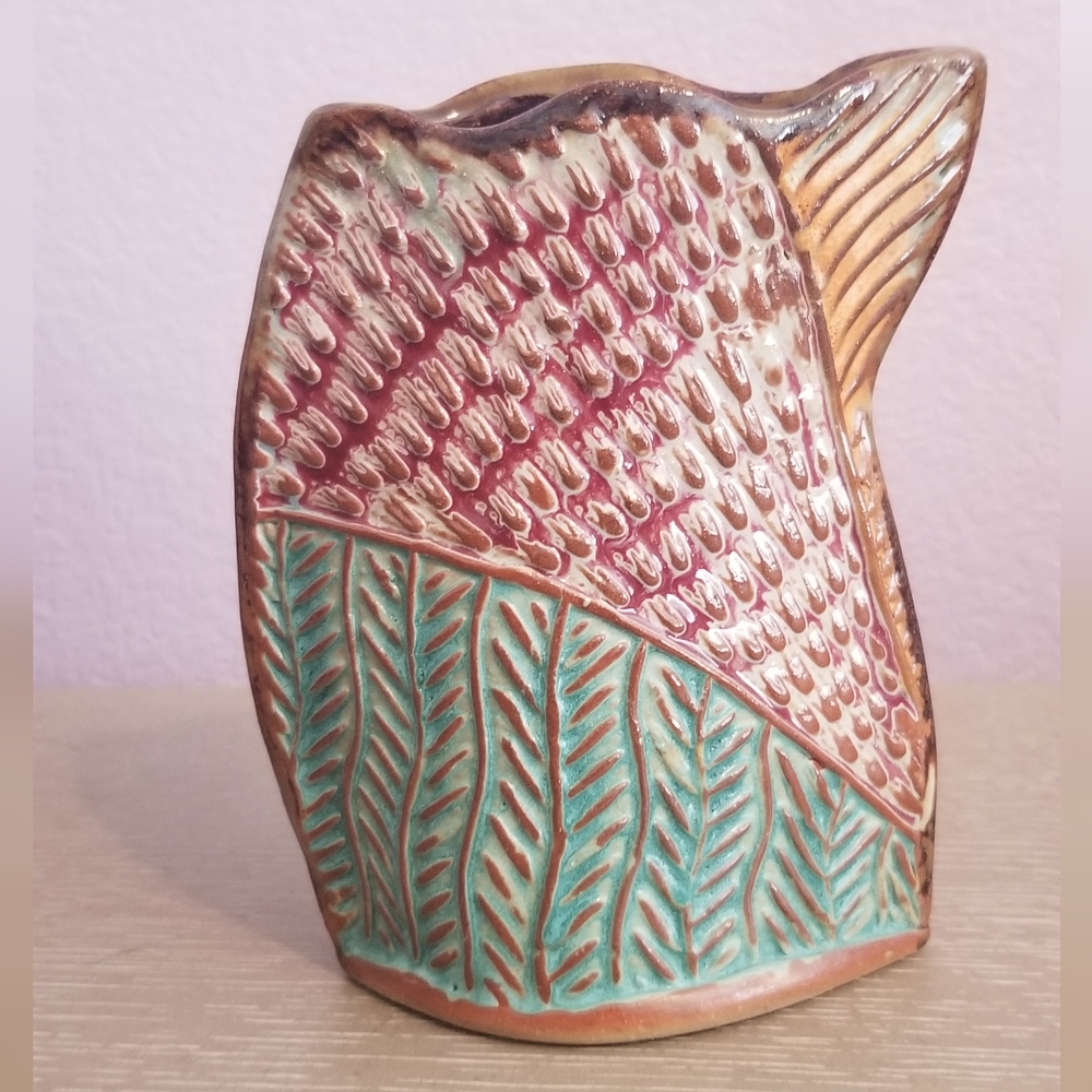 Unique Cat Vase - Picture 3 of 6